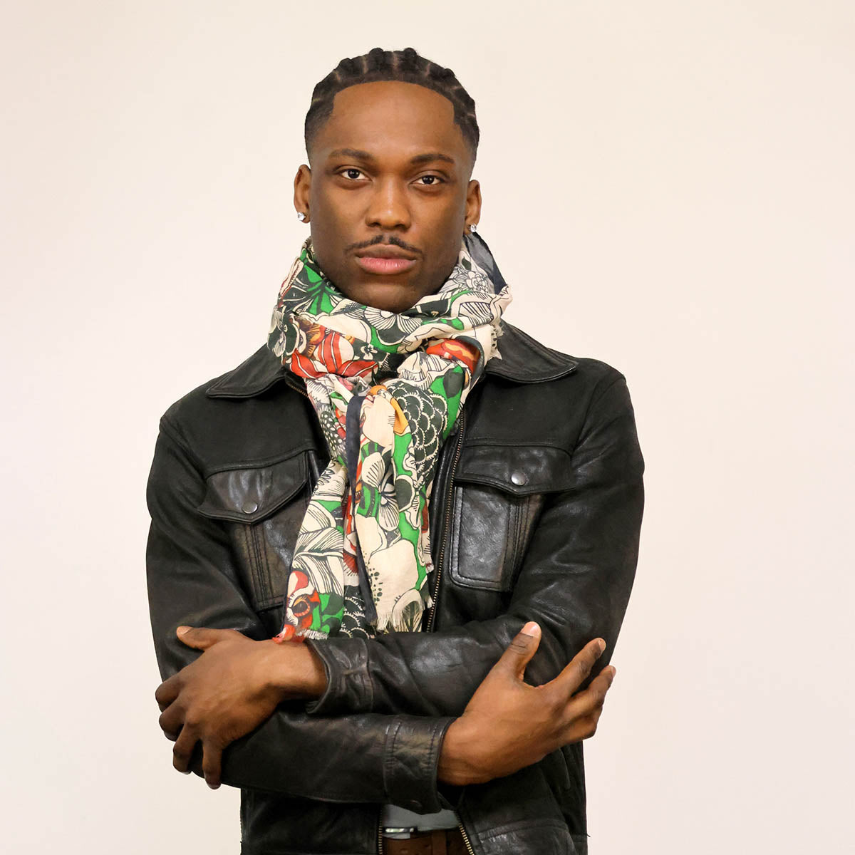 un homme qui porte un cheche en coton Monsieur Charli