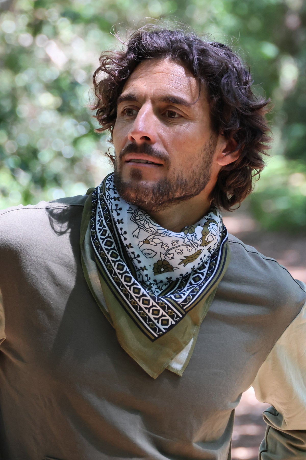 BANDANA EN MODAL FELIX KAKI
