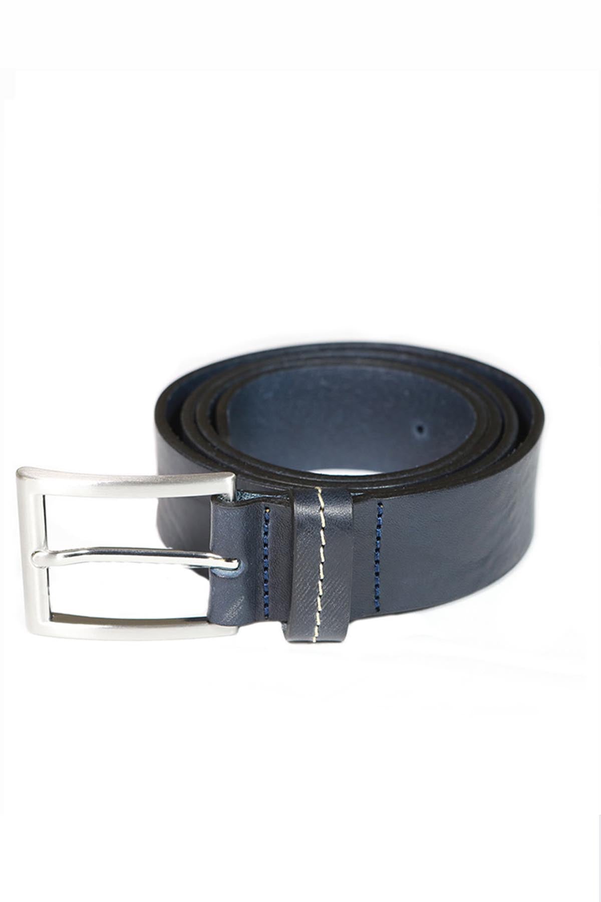 une ceinture en cuir pour homme fabriquée en France