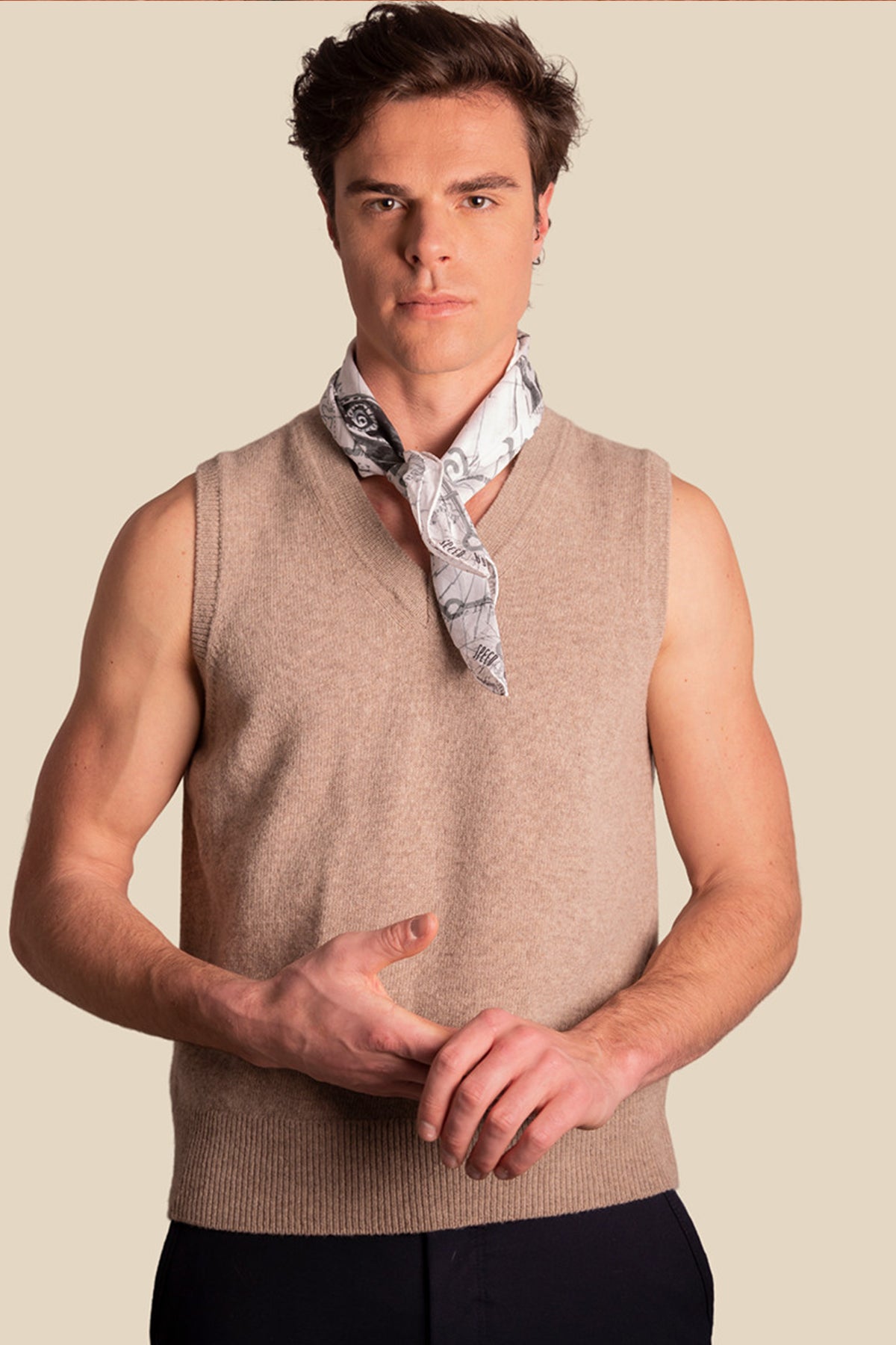 BANDANAEN COTON PORTE BONHEUR BLANC