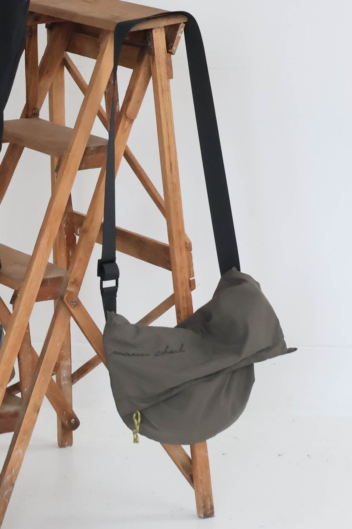 SAC BANDOULIERE HOMME WILLIAM KAKI
