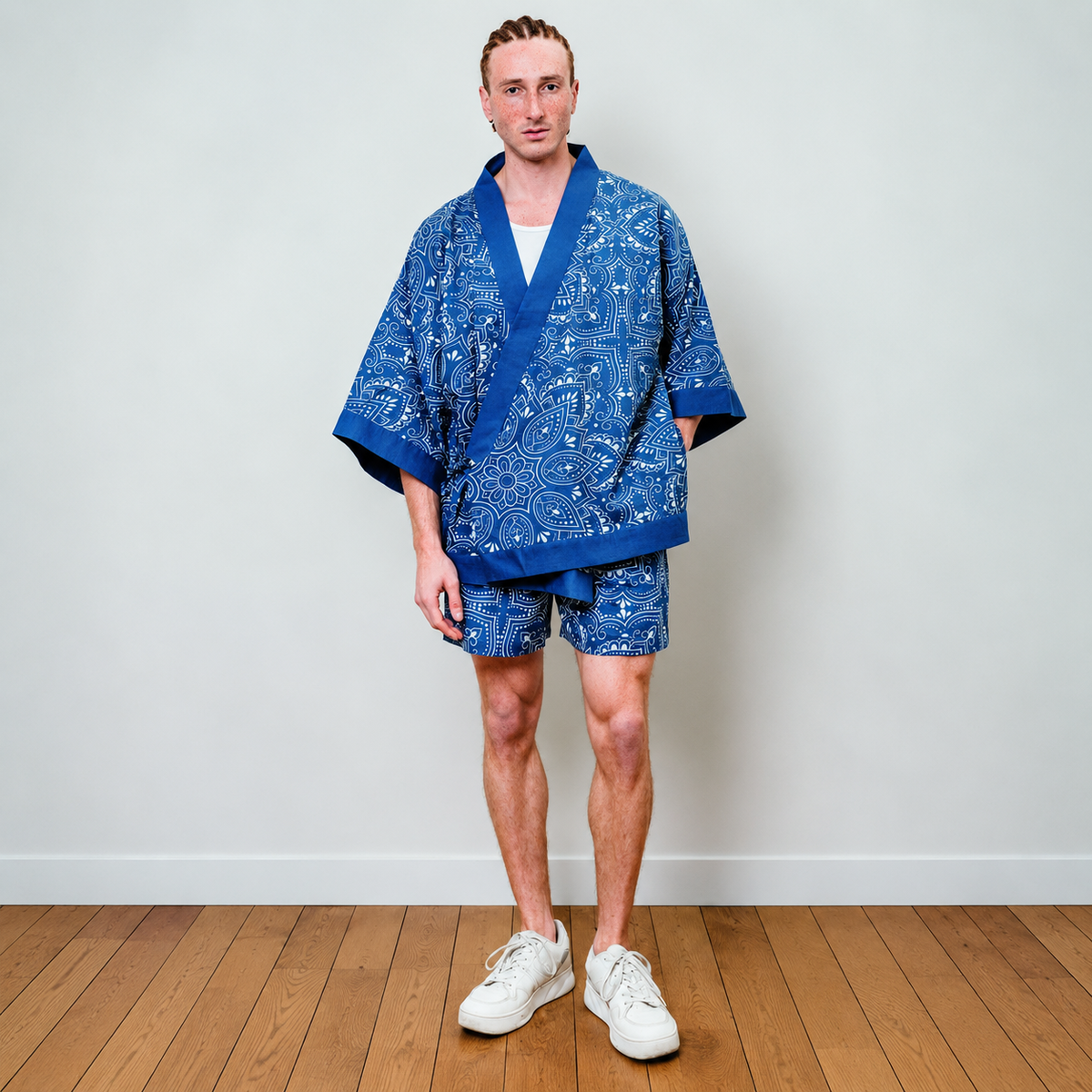 La tenue de vacances , un kimono et un short - Monsieur Charli