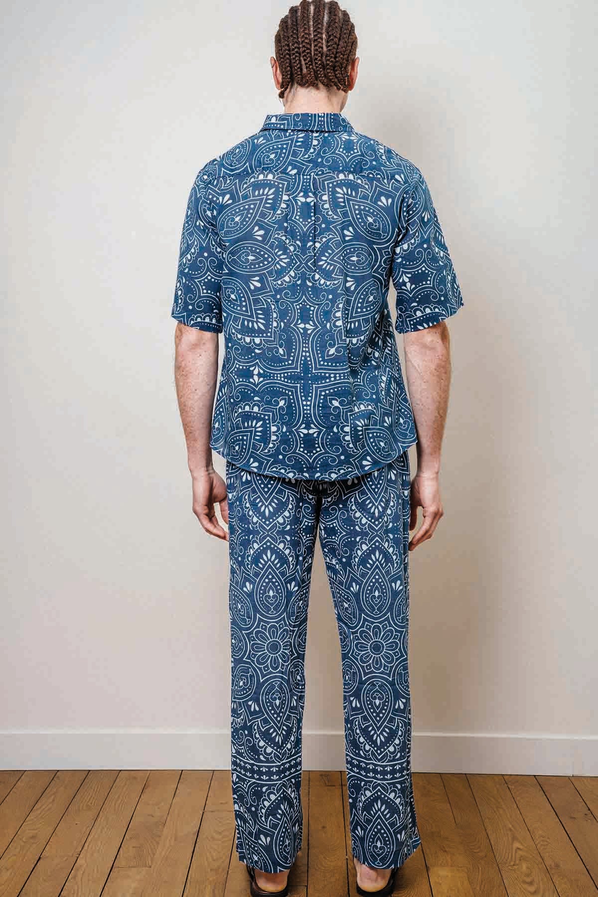 vue de dos du Pantalon stanley de Monsieur Charli 