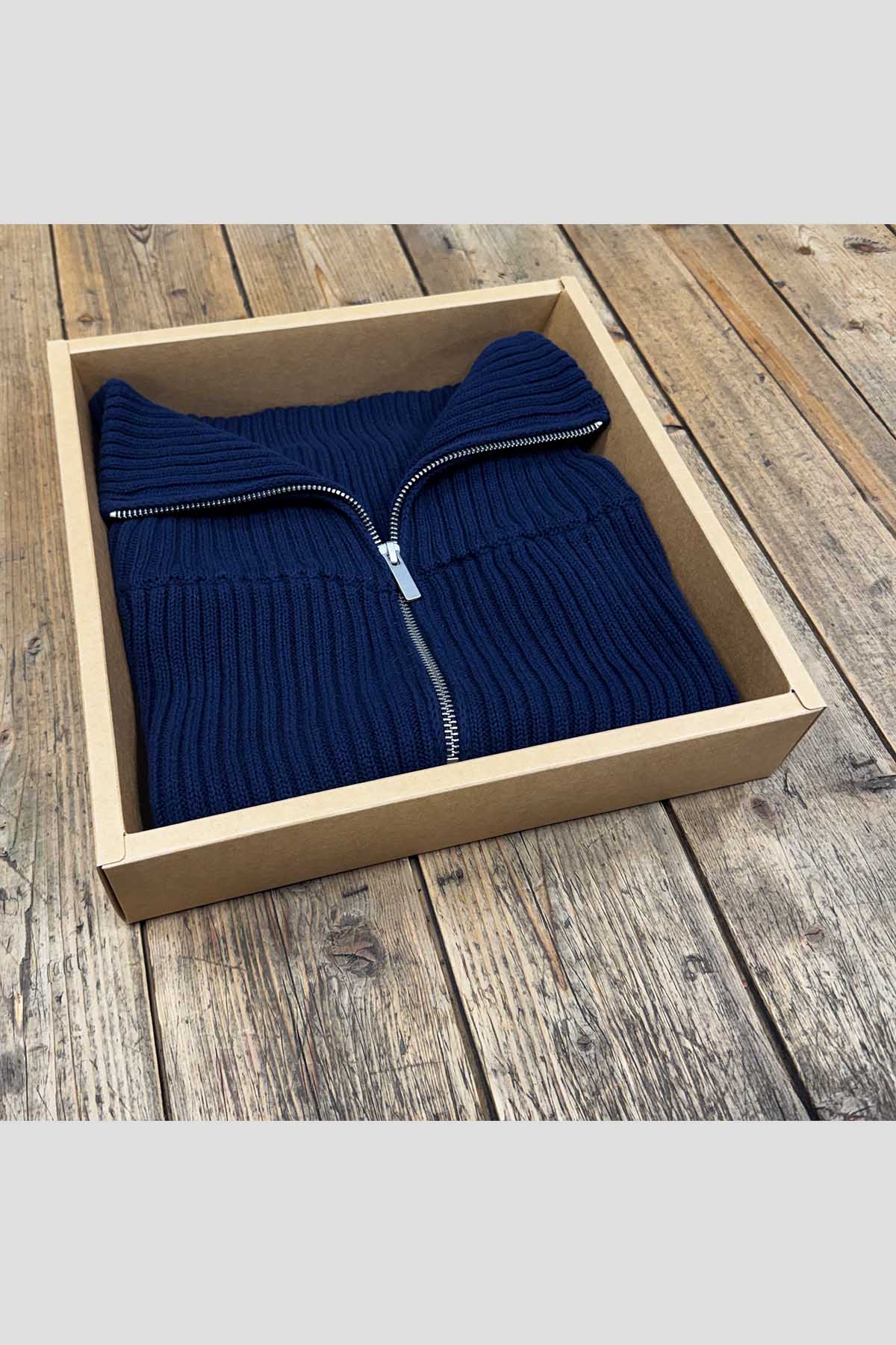 coffret cadeau pour homme col camionneur signé Monsieur Charli 