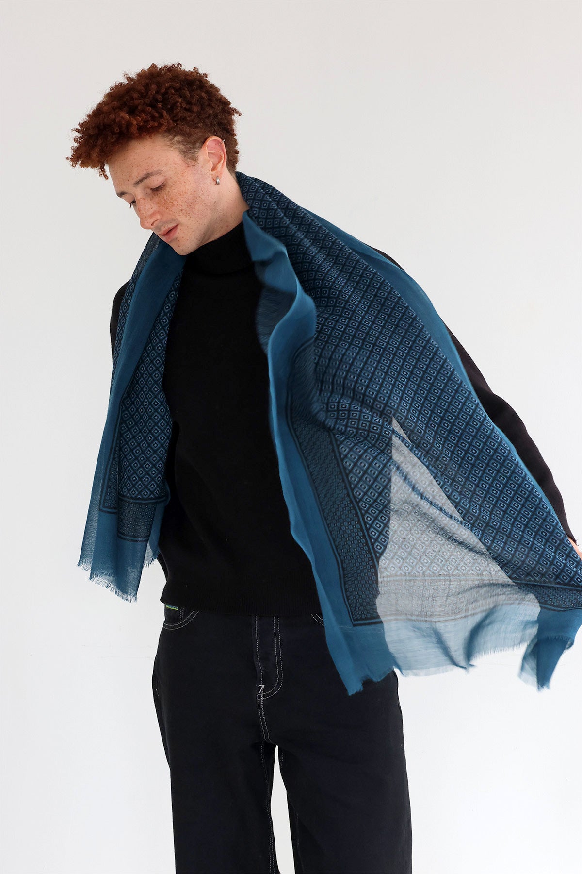 FOULARD EN LAINE PIERIC