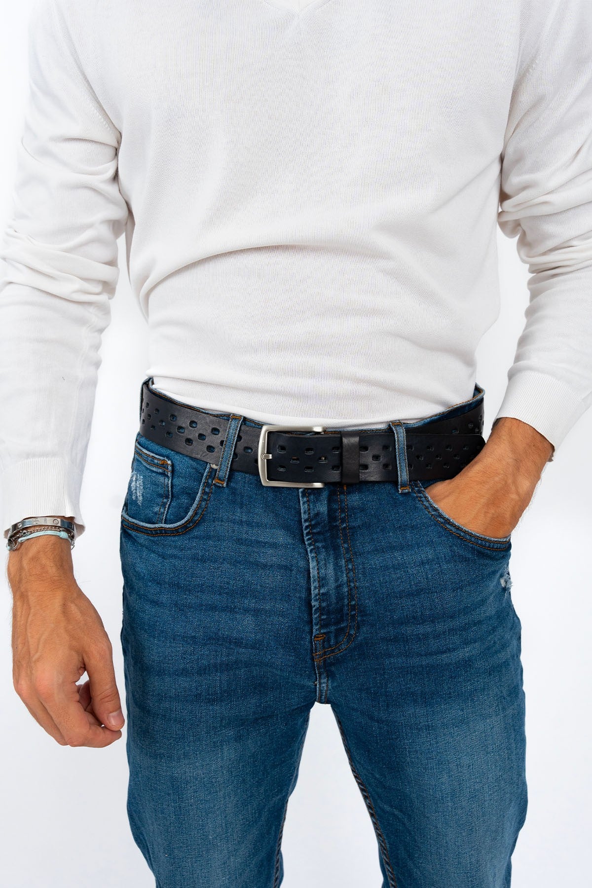 une ceinture homme en véritable cuir fabriquée en France 